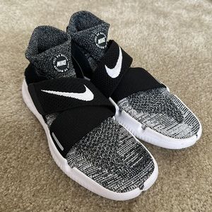 Nike Free RN Motion Flyknit. Size 7.5